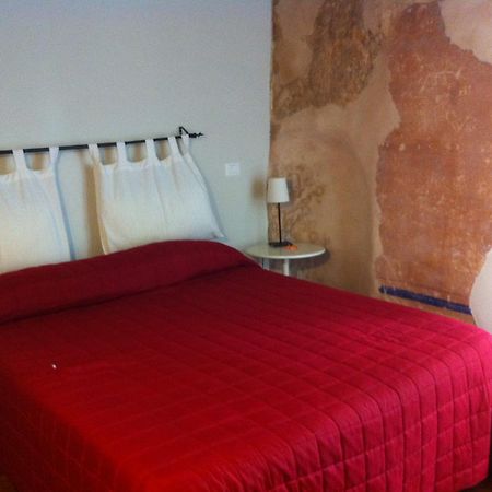 B&B Vicolo Vecchio Terracina Buitenkant foto