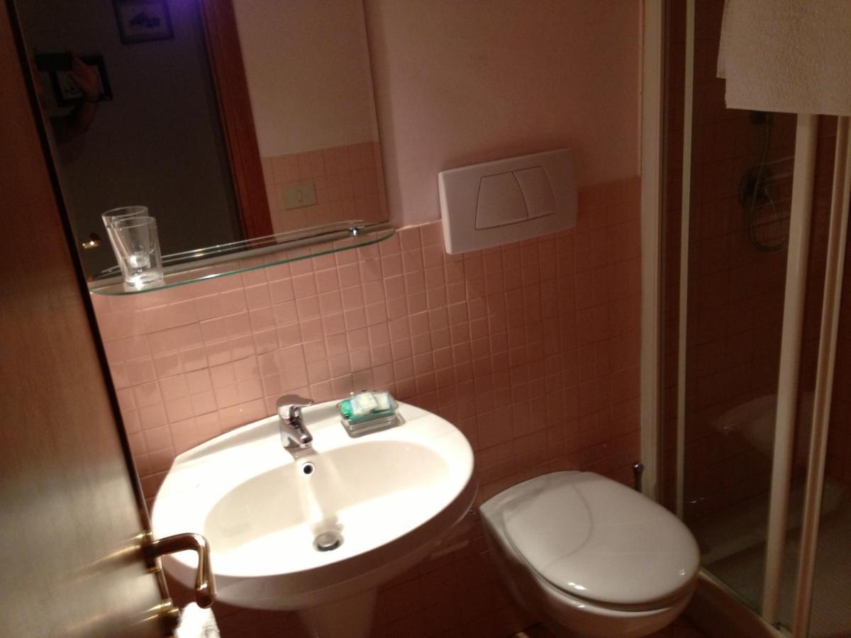 B&B Vicolo Vecchio Terracina Buitenkant foto